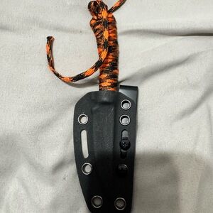 Mkc Speedgoat black with orange and black paracord